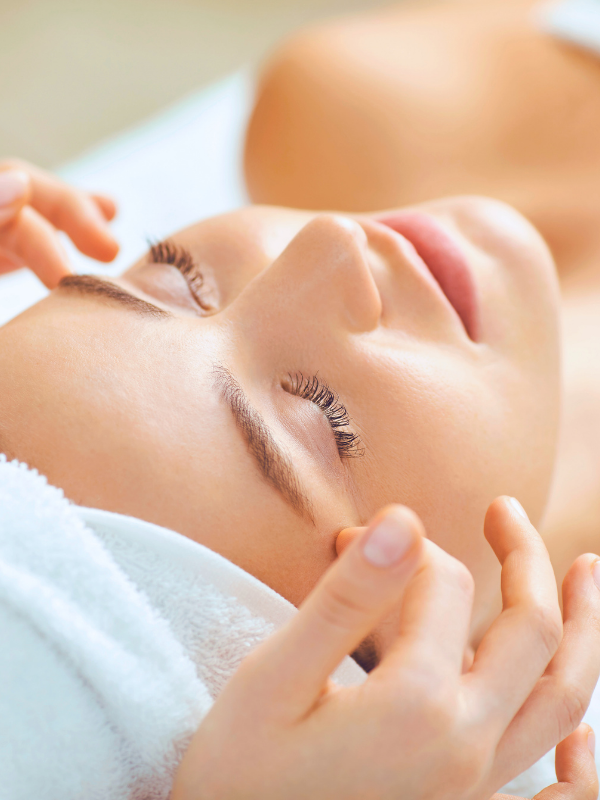 DermCorrect näomassaaž
